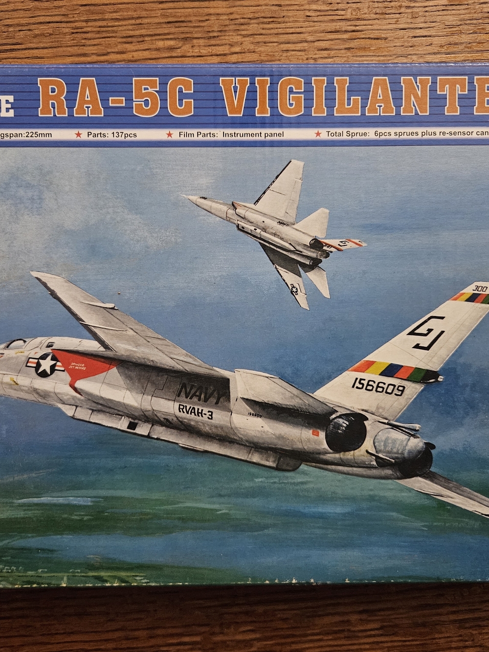 Trumpeter 1/72 scale RA-5C Vigilante Model Kit